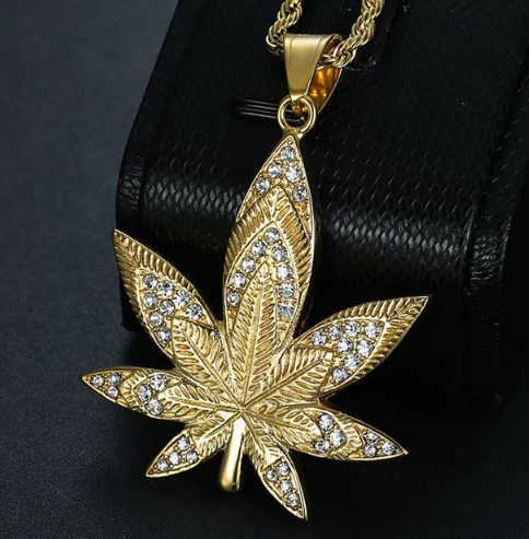 1080 Iced Leaf Rhinestone Pendant – Gold-Plated Stainless Steel