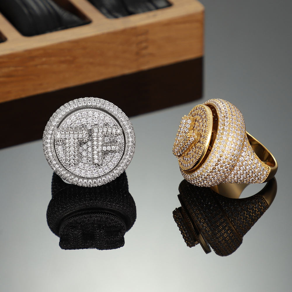 9025 |J| 18K Gold-Plated Brass Iced Out 5A CZ Letter V Victory Spinner Ring