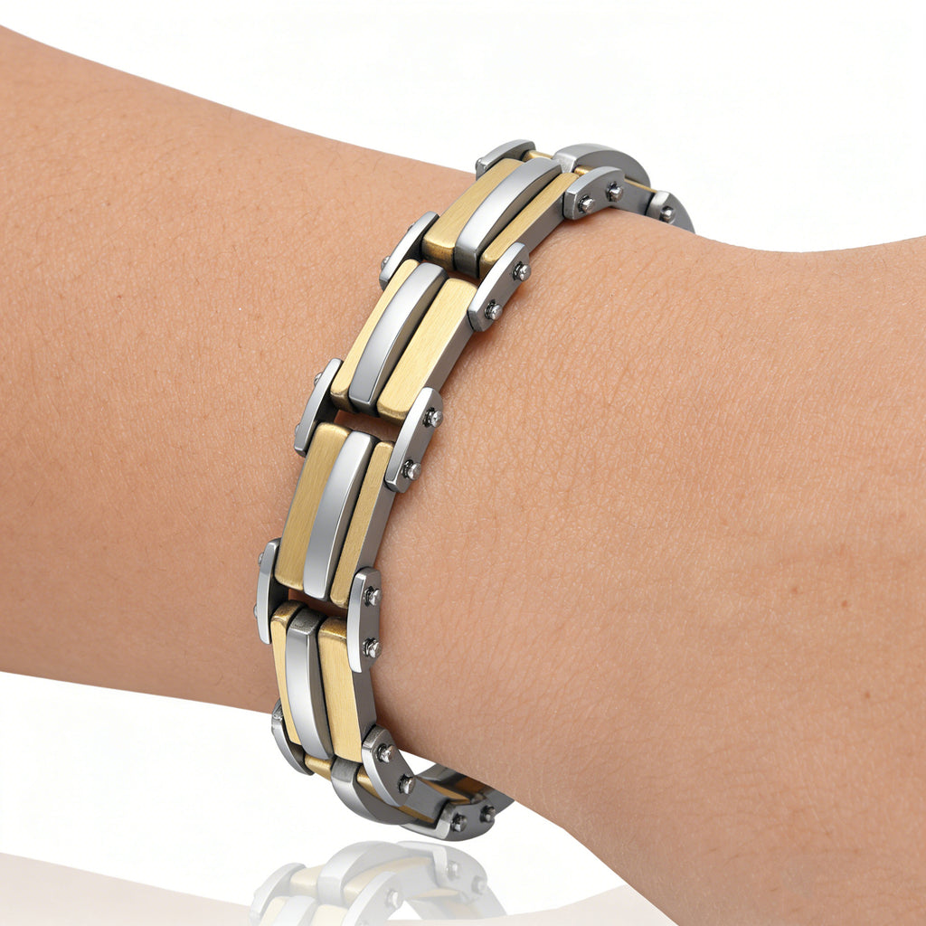 2005 |M| Stainless Steel Geometric Link Bracelet