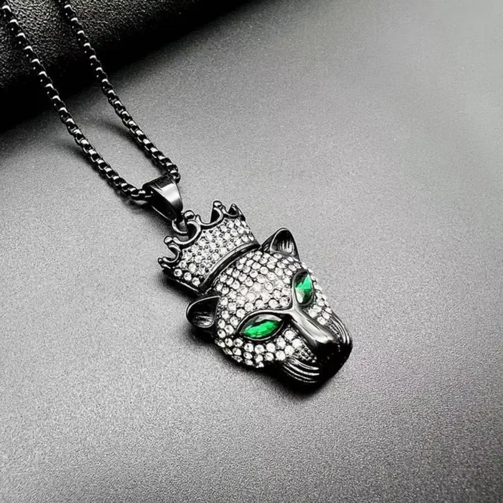 1028 Iced Crowned Leopard Head Pendant – Black Plated Stainless Steel