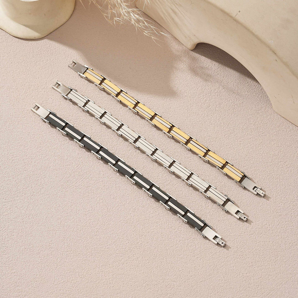 2005 |M| Stainless Steel Geometric Link Bracelet