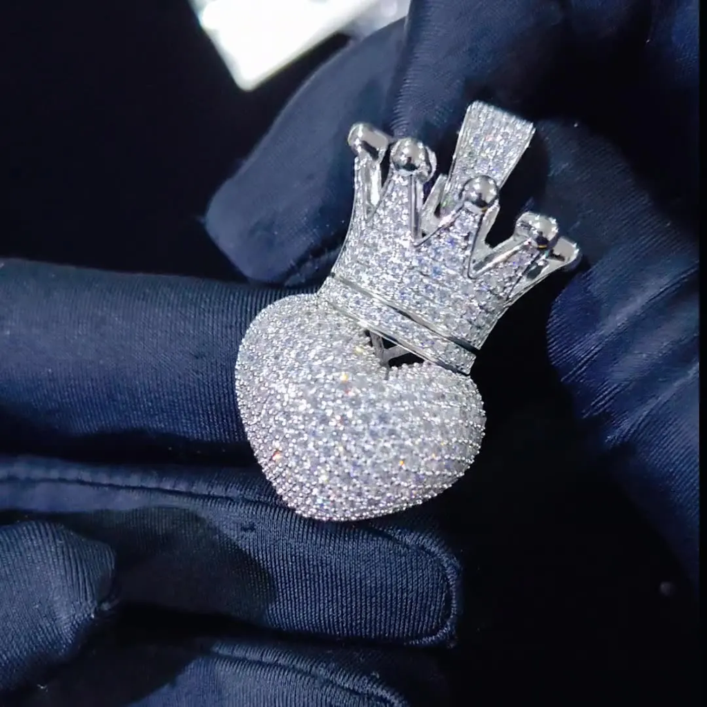 1135 |O| Silver-Plated Brass Iced Out 4A+ CZ Crowned Heart Pendant
