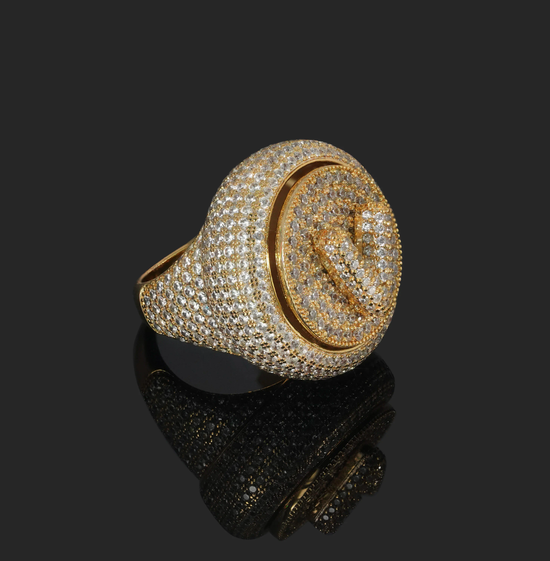 9025 |J| 18K Gold-Plated Brass Iced Out 5A CZ Letter V Victory Spinner Ring