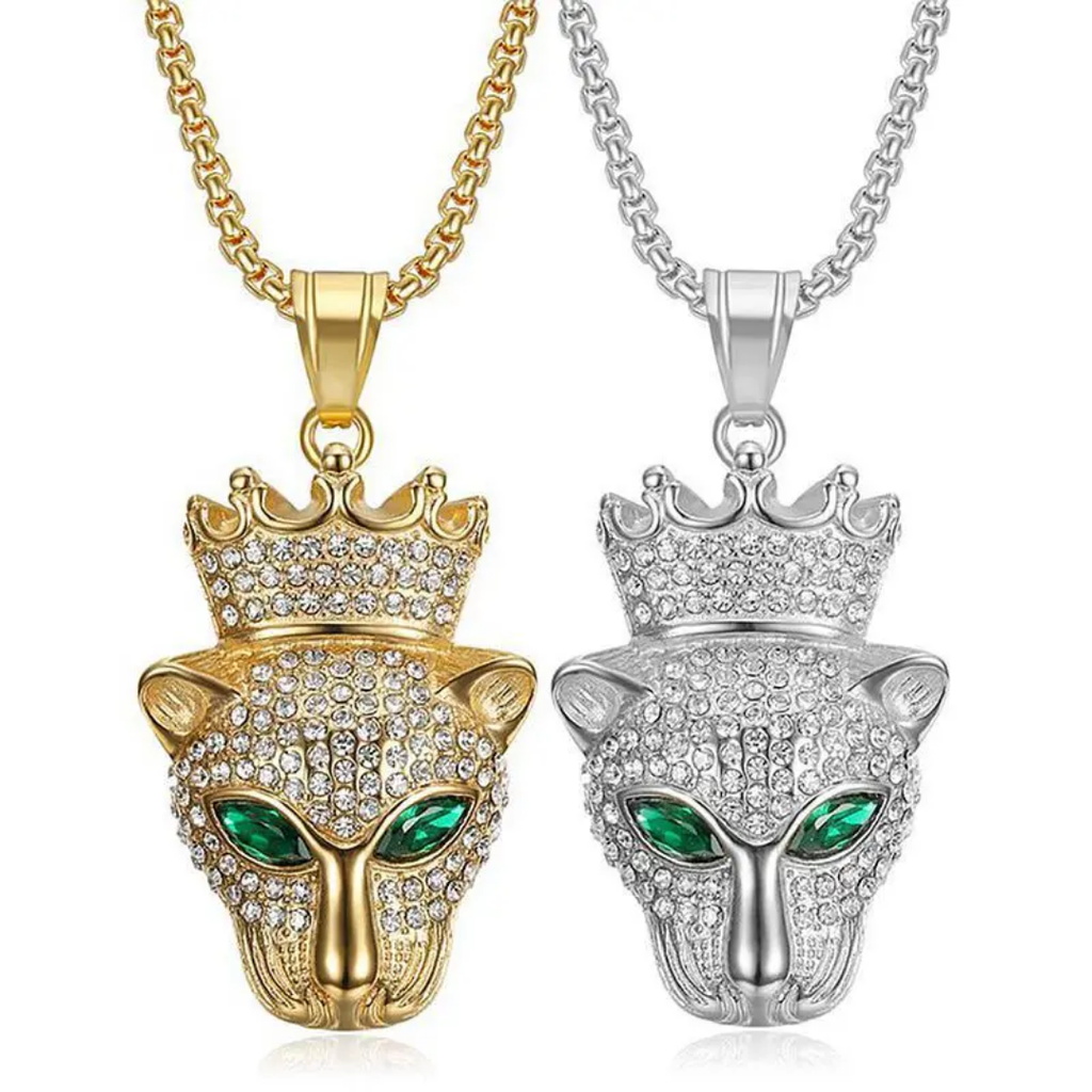 1027 Iced Crowned Leopard Head Pendant – Silver Plated Stainless Steel