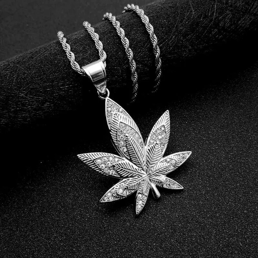 1081 Iced Leaf Rhinestone Pendant – Silver-Plated Stainless Steel