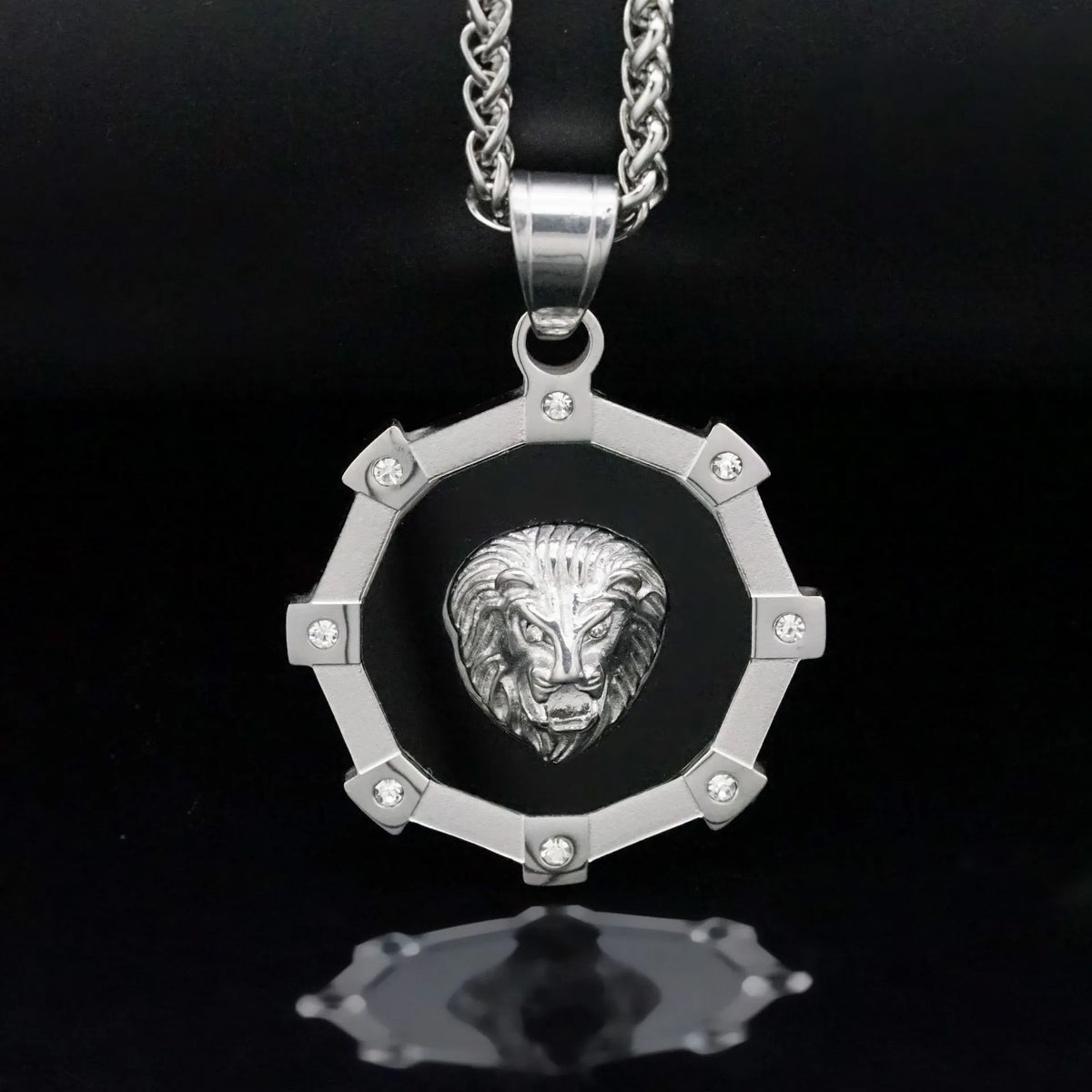 1121 Stainless Steel Iced Lion Head Pendant